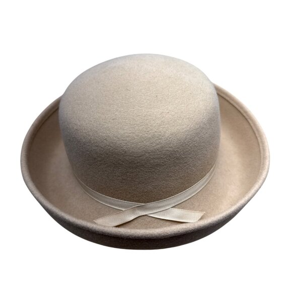 Vintage Women's Beige Sport Felt Bowler Hat One Size 22in Circumference - Picture 1 of 7